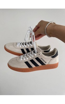 Adidas Spezial Nova